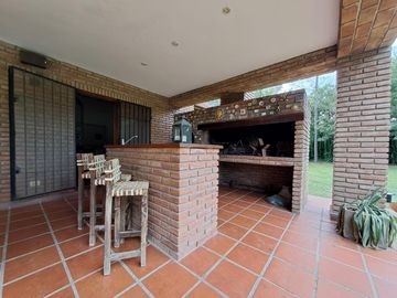 Casa en venta 3 dormitorios Villa Allende