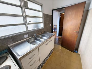 ALQUILER MONOAMBIENTE - LATERAL - LUMINOSO - 3 PISO - EXCELENTE UBICACIÓN EN NUÑEZ