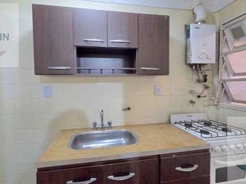 Venta Departamento Dos Ambientes con Patio, Alto Palermo
