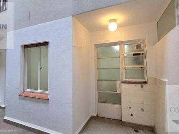 Venta Departamento Dos Ambientes con Patio, Alto Palermo