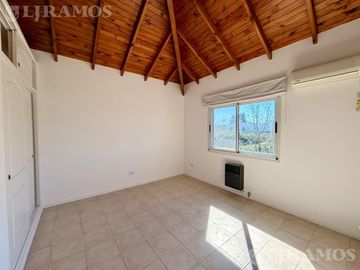 Casa con 3 dormitorios en alquiler en Santa Bárbara