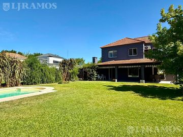 Casa con 3 dormitorios en alquiler en Santa Bárbara