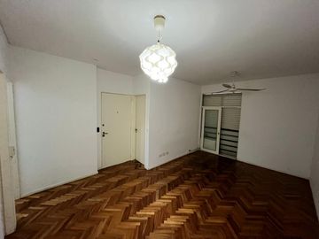 Marcelo T. de Alvear 1987 1° 