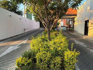 SE VENDE DEPARTAMENTO EN HUENTITAN EL BAJO