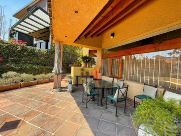 HERMOSA CASA EN RENTA EN BOSQUES DE LAS LOMAS