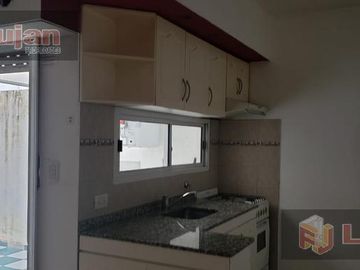 Alquiler PH 2 ambs Timoteo Gordillo al 1700, mataderos.
