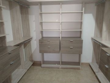 CASA EN RENTA EN JURIQUILLA CON AMENIDADES