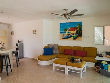 Casa de gran terreno frente al mar de Telchac Pto. Yucatán