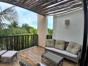 Casa a metros del mar con paneles solares y en privada, Telchac Pto.
