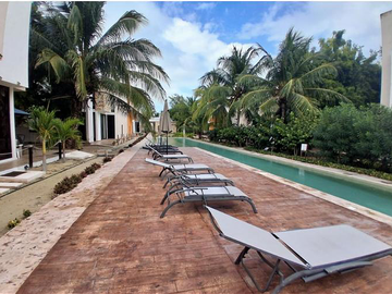 Casa a metros del mar con paneles solares y en privada, Telchac Pto.