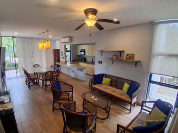 Casa a metros del mar con paneles solares y en privada, Telchac Pto.
