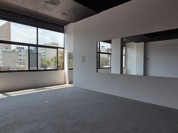 Oficinas en Renta en Polanco, frente Antara