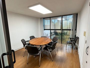 Primorosa Oficina en Renta Del Valle 120m2