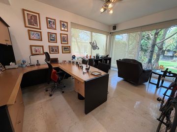 SE VENDE CASA EN FRACCIONAMIENTO EXCLUSIVO EN CUERNAVACA!!!