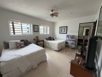 SE VENDE CASA EN FRACCIONAMIENTO EXCLUSIVO EN CUERNAVACA!!!