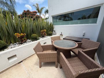 SE VENDE CASA EN FRACCIONAMIENTO EXCLUSIVO EN CUERNAVACA!!!