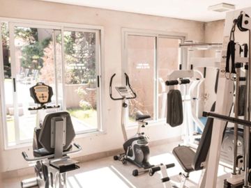 VENTA DÚPLEX 3 AMBIENTES EN PALACIO BELLINI – 2 SUITES – COCHERA – AMENITIES PREMIUM – PALERMO