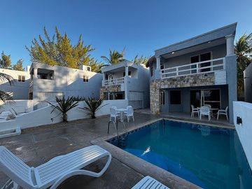EN VENTA VILLA FRENTE AL MAR EN SAN BRUNO, COSTA ESMERALDA, YUCATÁN