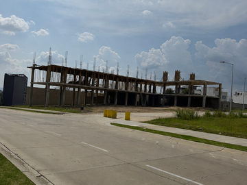 LOCAL EN VENTA EN CAPITAL NORTE