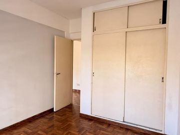 Departamento en Alquiler (Urquiza al 1000) de 2 Amb.