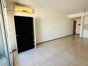 Departamento monoambiente en alquiler - Flores