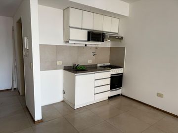 Departamento monoambiente en alquiler - Flores