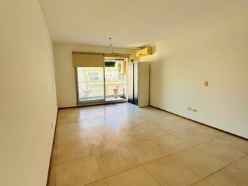 Departamento monoambiente en alquiler - Flores