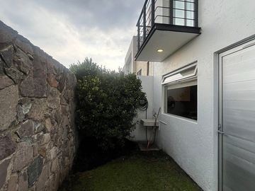 Casa en venta en Aqua 1, con 4 recámaras