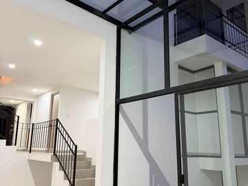 Casa totalmente remodelada en venta en Ciudad Satélite