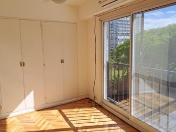 Departamento en  Venta en Olivos, 3 ambientes , cochera