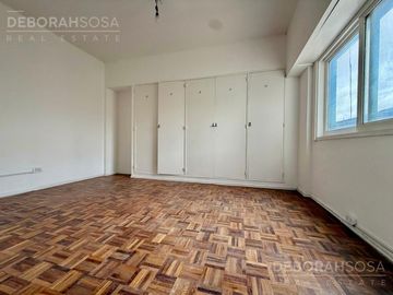 Departamento 3 ambientes en venta en Versalles