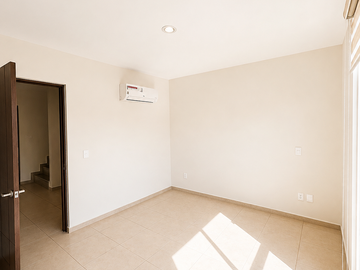 Casa en Renta en las Grullas Residencial