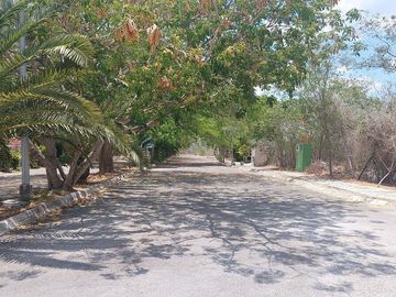 TERRENO EN VENTA LISTO PARA CONSTRUIR RESID. XCANATÚN, CARRETERA MÉRIDA-PROGRESO