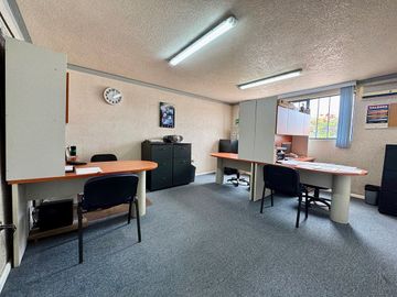 EDIFICIO CORPORATIVO EN VENTA EN LOMAS DE QUERÉTARO