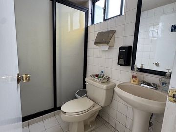EDIFICIO CORPORATIVO EN VENTA EN LOMAS DE QUERÉTARO