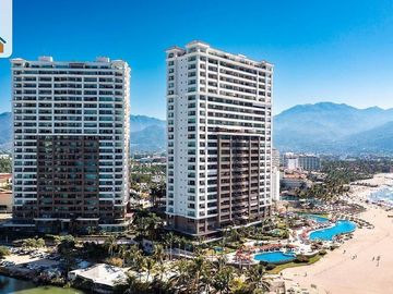 Departamento en venta en Puerto Vallarta en playa, Grand Venetian Torre 1000