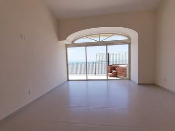 Hermoso Penthouse con alberca en Porto Fino, Marina Puerto Vallarta