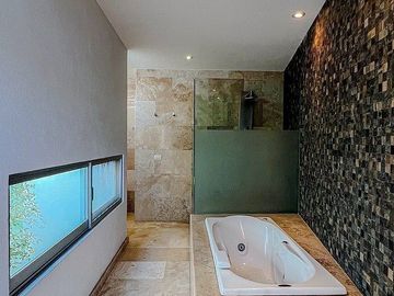 Casa en Venta Los Olivos Residencial, Zona Real, Tec de Monterrey, Zapopan