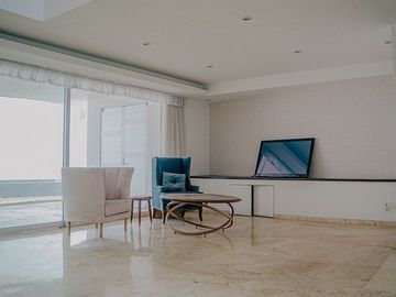 Casa en Venta Los Olivos Residencial, Zona Real, Tec de Monterrey, Zapopan