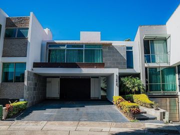 Casa en Venta Los Olivos Residencial, Zona Real, Tec de Monterrey, Zapopan