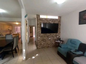 CASA EN VENTA EN SOLARES, XOCHITEPEC: TU NUEVO HOGAR EN MORELOS