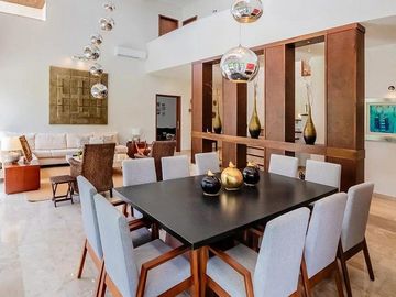 CASA EN VENTA MERIDA, YUCATAN COUNTRY CLUB, ENTREGA INMEDIATA.
