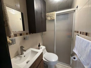 Departamento en Venta Col. La Calma