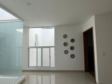 SE RENTA DEPARTAMENTO AMUEBLADO