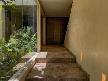 Entrega inmediata| con 4 recámaras y una de ellas en planta baja