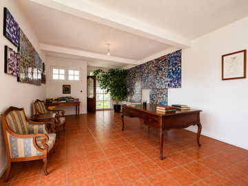 Casa en privada arbolada con vista al bosque, jardín  en Tarango