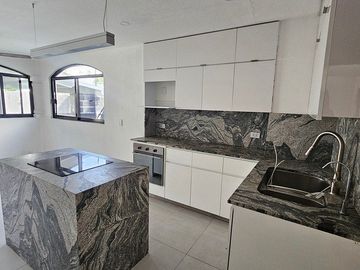 Casa en renta dentro de Coto en Puerta de Hierro | Zapopan