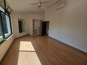 Casa en renta dentro de Coto en Puerta de Hierro | Zapopan