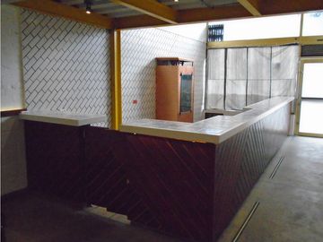 LOCAL EN ARRIENDO ROSALES