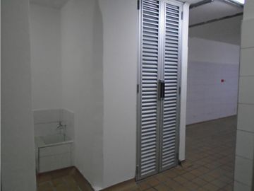 LOCAL EN ARRIENDO ROSALES